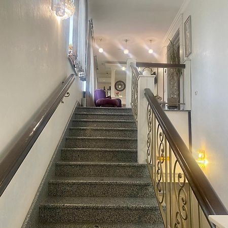 Boutique Hotel Deluxe Камианец-Подилский Екстериор снимка